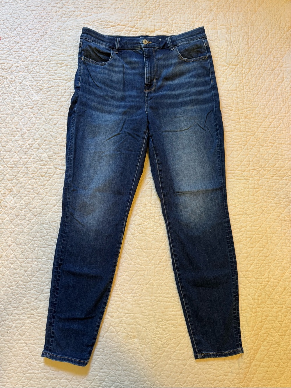 American Eagle Outfitters Dark Wash Skinny Jeans - Blue
